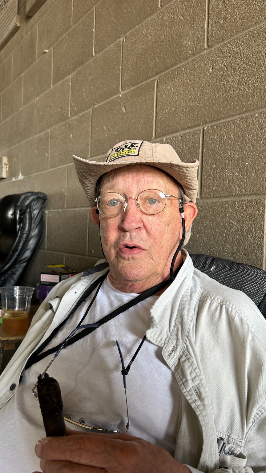Photo of Mark Lutenbacher